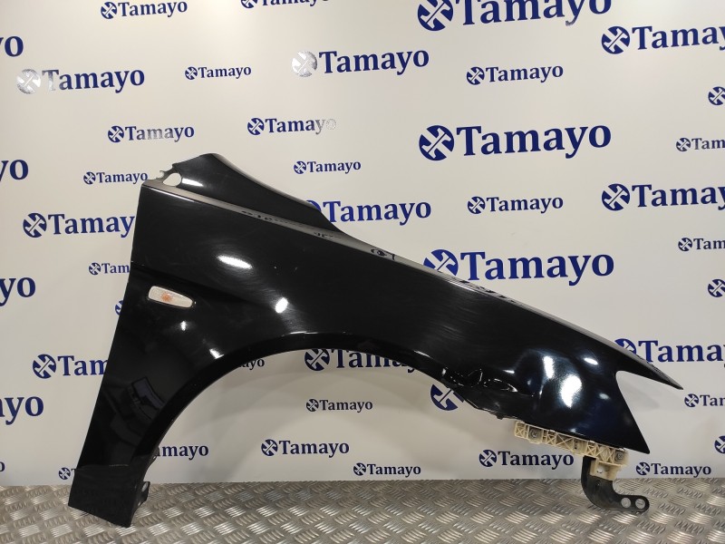 Recambio de aleta delantera derecha para mitsubishi lancer berlina (cy0) referencia OEM IAM   