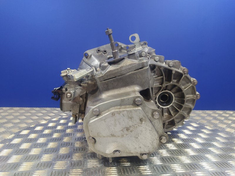Recambio de caja cambios para citroën c4 picasso 1.6 hdi fap referencia OEM IAM 20EA07  