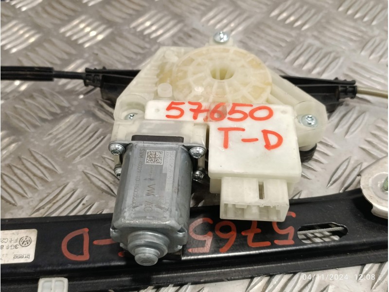 Recambio de elevalunas trasero derecho para volkswagen passat lim. (3g2) referencia OEM IAM 5Q4959811E  A097476