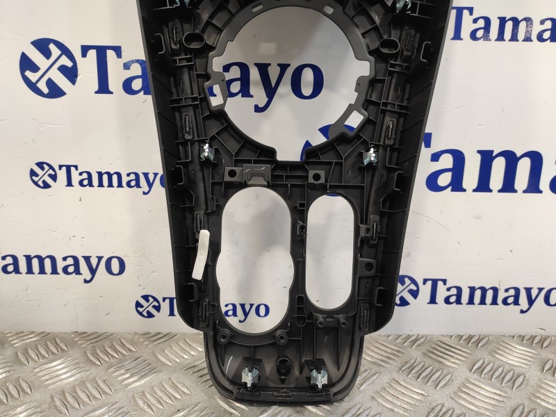 Recambio de moldura para mini countryman (f60) referencia OEM IAM 9336371  