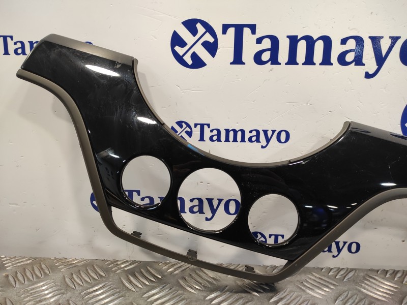 Recambio de moldura para mini countryman (f60) referencia OEM IAM 19050710  