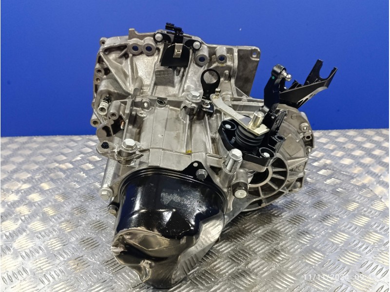 Recambio de caja cambios para renault clio iv referencia OEM IAM JH3343  