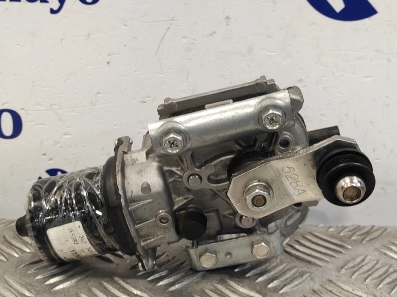 Recambio de motor limpia delantero para mini countryman (f60) referencia OEM IAM 738074909  