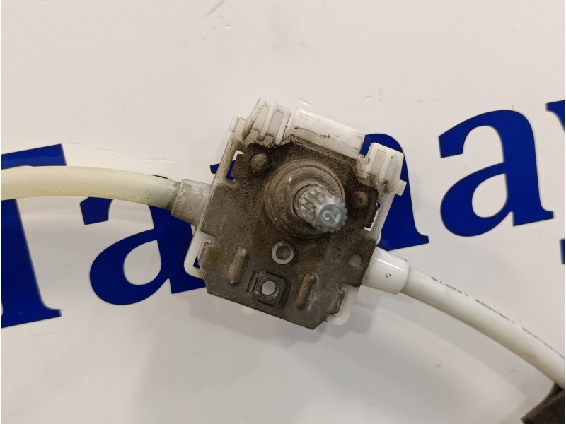 Recambio de elevalunas delantero derecho para opel movano 2.8 dti referencia OEM IAM   