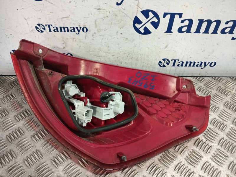 Recambio de piloto trasero izquierdo para ford fiesta vi (cb1, ccn) 1.6 tdci referencia OEM IAM 8A6113406A  