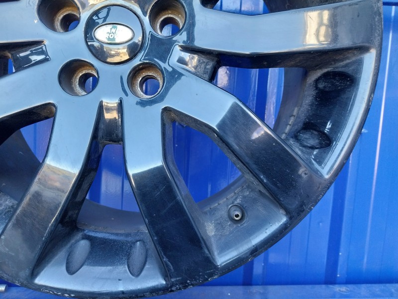 Recambio de llanta para land rover range rover sport 2.7 td v6 cat referencia OEM IAM RRC500681XXX  