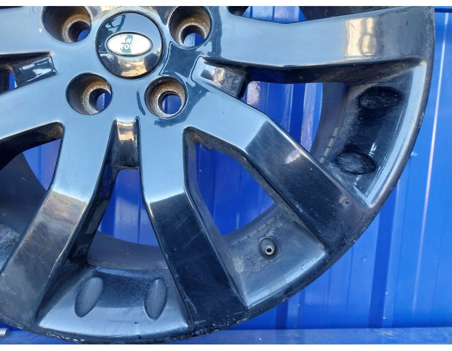 Recambio de llanta para land rover range rover sport 2.7 td v6 cat referencia OEM IAM RRC500681XXX  