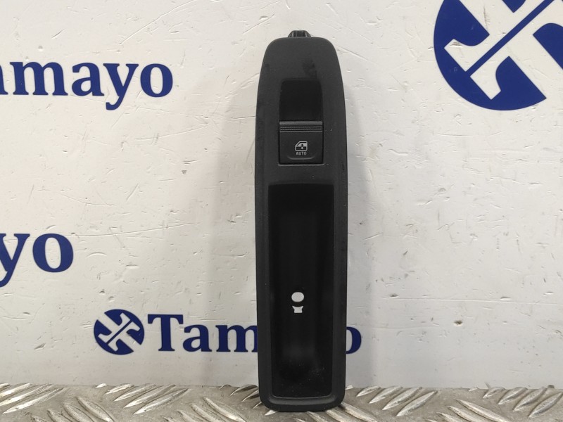 Recambio de mando elevalunas trasero derecho para renault clio v 1.0 tce referencia OEM IAM 829509794R  254218388R