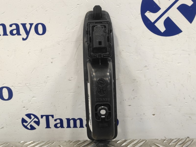 Recambio de mando elevalunas trasero derecho para renault clio v 1.0 tce referencia OEM IAM 829509794R  254218388R