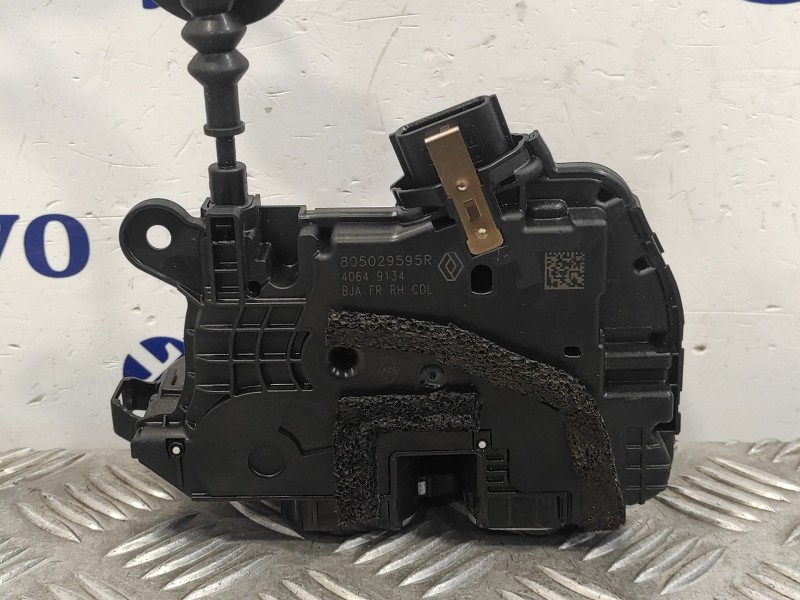 Recambio de cerradura puerta delantera derecha para renault clio v 1.0 tce referencia OEM IAM 805029595R  40649134