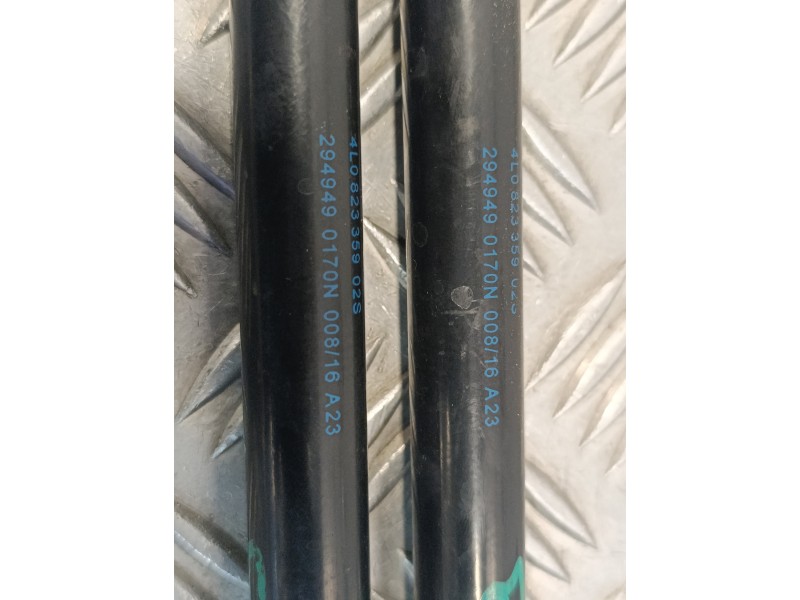 Recambio de amortiguadores capo para audi q7 (4l) 3.0 v6 24v tdi referencia OEM IAM 4L0823359  