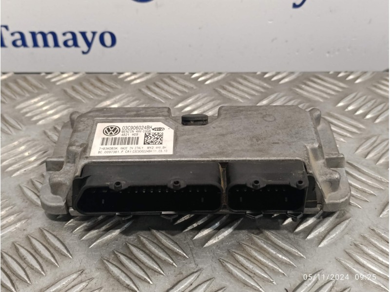 Recambio de centralita motor uce para volkswagen polo (6r1) referencia OEM IAM 03C906024BH  