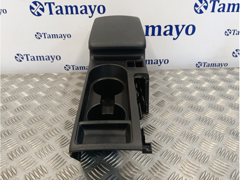 Recambio de apoyabrazos central para subaru impreza g12 2.0 diesel cat referencia OEM IAM 92113FG000 92132FG010 92174FG000