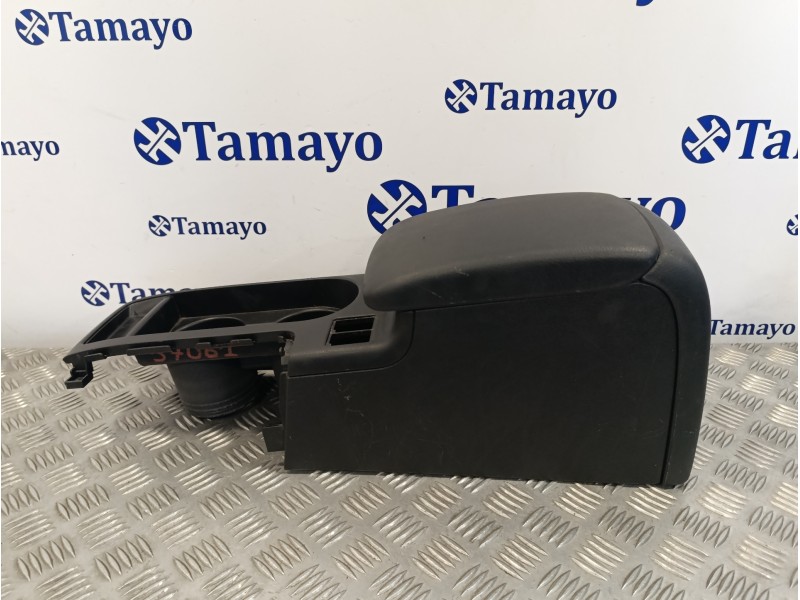 Recambio de apoyabrazos central para subaru impreza g12 2.0 diesel cat referencia OEM IAM 92113FG000 92132FG010 92174FG000