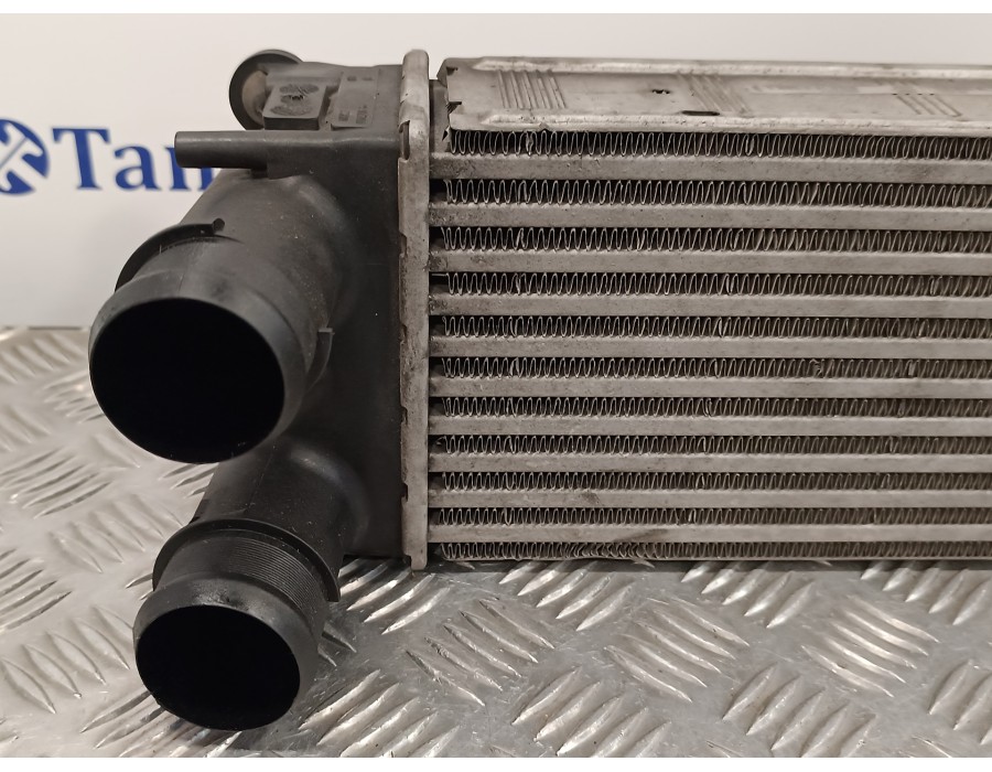 Recambio de intercooler para citroën c5 berlina 1.6 hdi fap referencia OEM IAM 9684946380 M144207D 2M152929