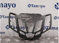 Recambio de molduras delanteras para ford fiesta (ccn) 1.25 16v cat referencia OEM IAM 8A6118A802BJW  BA6118A802BAW