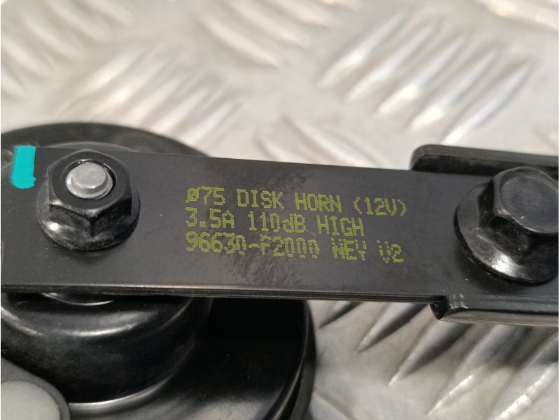 Recambio de claxon para hyundai i30 fastback 1.4 tgdi cat referencia OEM IAM 96630F2000  