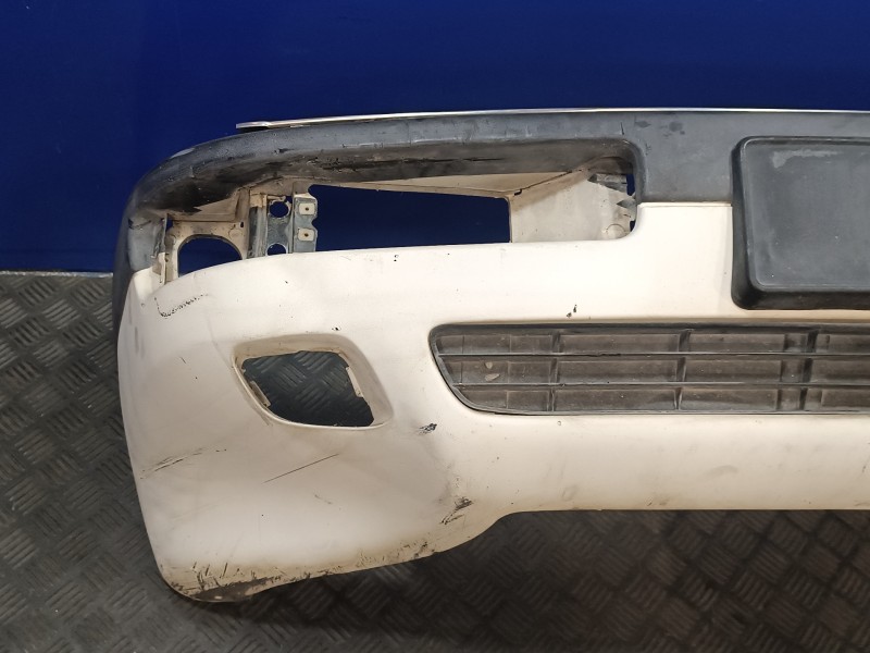 Recambio de paragolpes delantero para audi 80/90 (893) 2.2 referencia OEM IAM   