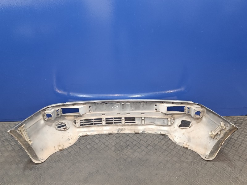 Recambio de paragolpes delantero para audi 80/90 (893) 2.2 referencia OEM IAM   