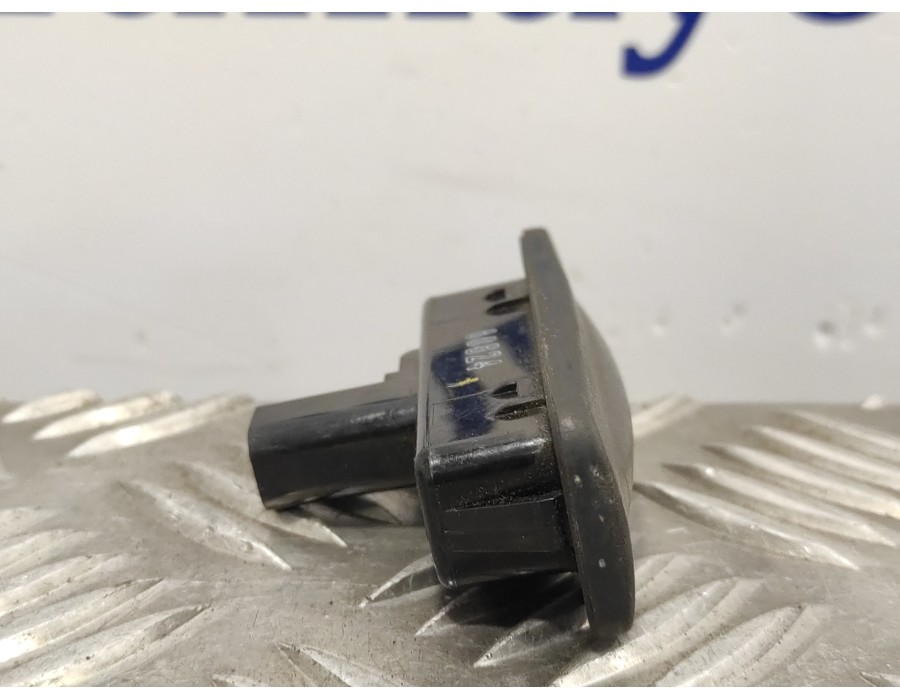 Recambio de maneta exterior porton para hyundai i30 fastback 1.4 tgdi cat referencia OEM IAM 81260A5000  