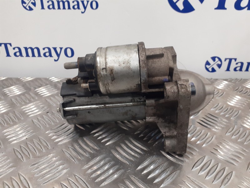 Recambio de motor arranque para ford fiesta (cb1) 1.4 tdci cat referencia OEM IAM 8V2111000AD  