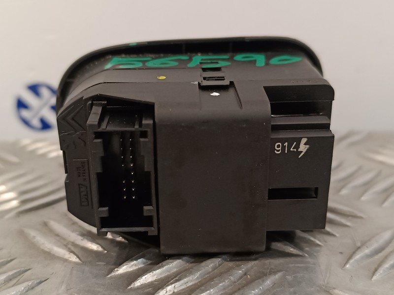 Recambio de mando elevalunas delantero izquierdo para peugeot 206 berlina 2.0 hdi cat referencia OEM IAM   