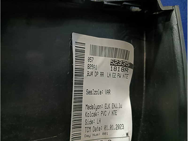 Recambio de guarnecido puerta trasera izquierda para renault clio v 1.0 tce referencia OEM IAM 829A11818R  T0532669