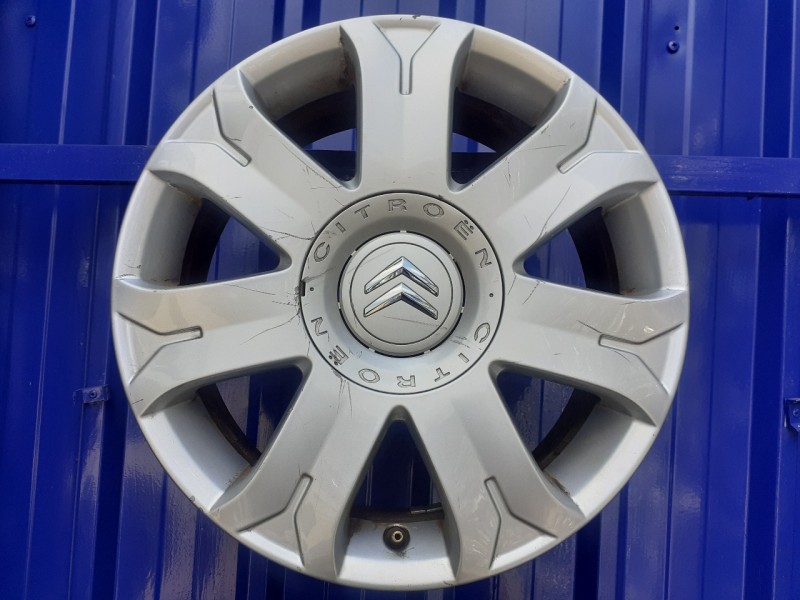 Recambio de llanta para citroën c4 berlina 1.6 16v hdi referencia OEM IAM 9684105480  
