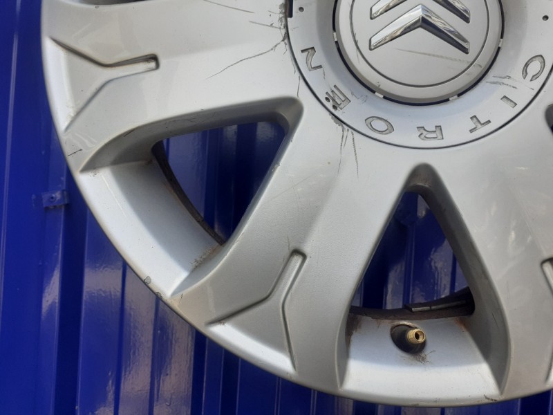 Recambio de llanta para citroën c4 berlina 1.6 16v hdi referencia OEM IAM 9684105480  