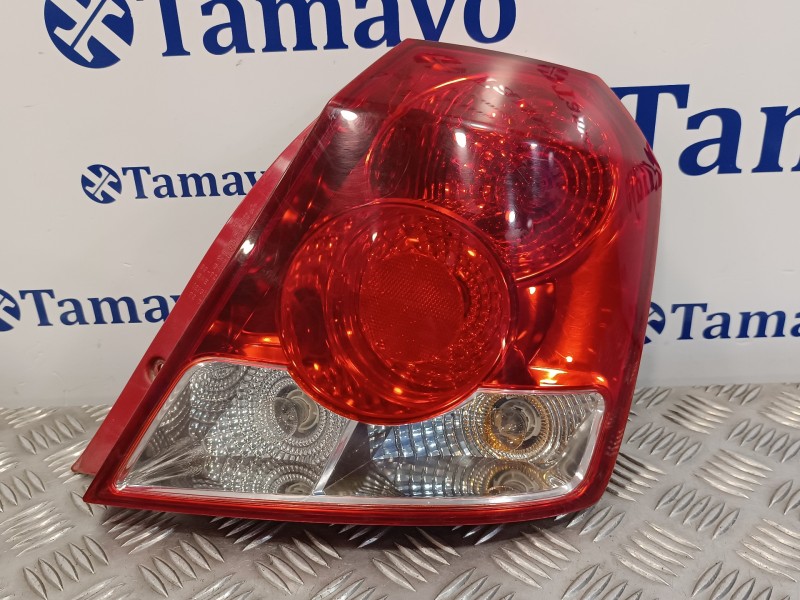 Recambio de piloto trasero derecho para chevrolet kalos 1.4 cat referencia OEM IAM   