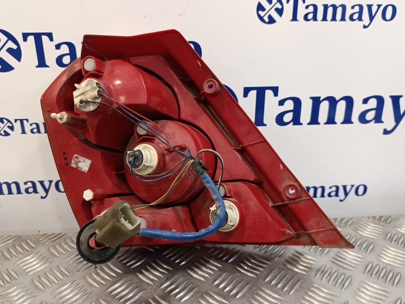 Recambio de piloto trasero derecho para chevrolet kalos 1.4 cat referencia OEM IAM   