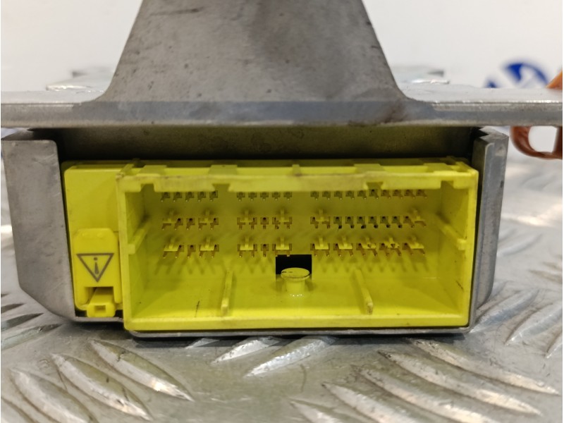 Recambio de centralita airbag para subaru impreza g12 2.0 diesel cat referencia OEM IAM 98221FG130  1503004090
