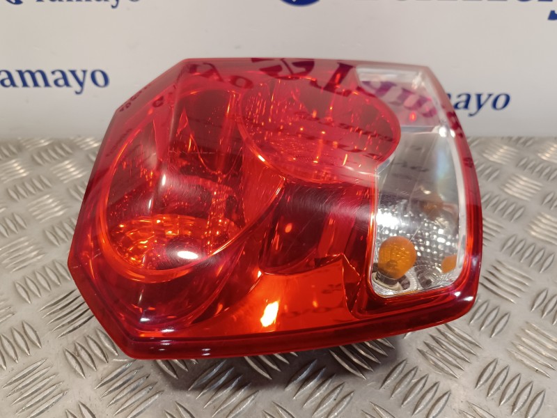 Recambio de piloto trasero izquierdo para chevrolet kalos 1.4 cat referencia OEM IAM   