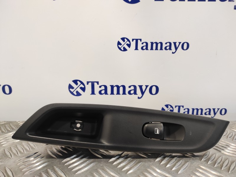 Recambio de mando elevalunas trasero izquierdo para nissan micra v (k14) 1.0 12v cat referencia OEM IAM 829515FA1E  