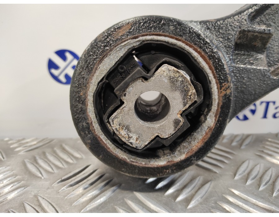 Recambio de brazo suspension inferior delantero izquierdo para fiat ducato furgon electrico - micro vett referencia OEM IAM 5070