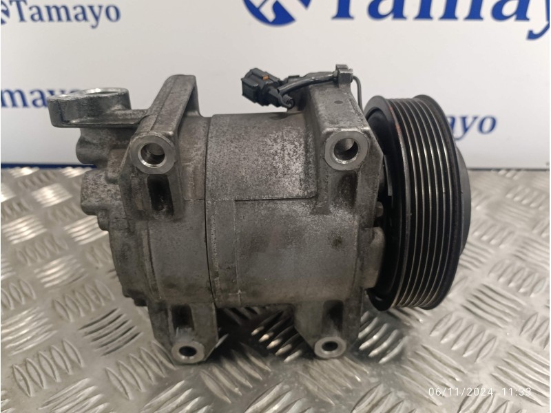 Recambio de compresor aire acondicionado para nissan nt400 cabstar (01/20214) referencia OEM IAM 926004X30A  