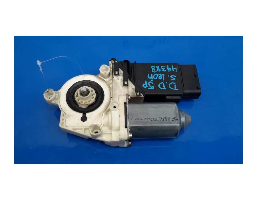 Recambio de motor elevalunas delantero izquierdo para seat leon (1m1) 1.9 tdi referencia OEM IAM 9776105415301  101386102