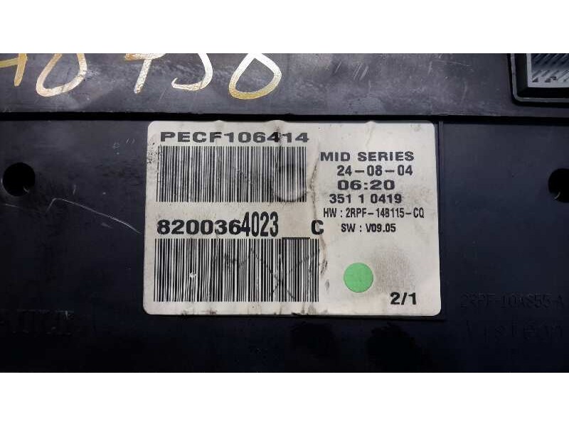 Recambio de cuadro instrumentos para renault megane ii berlina 3p referencia OEM IAM 8200364023C  35110419