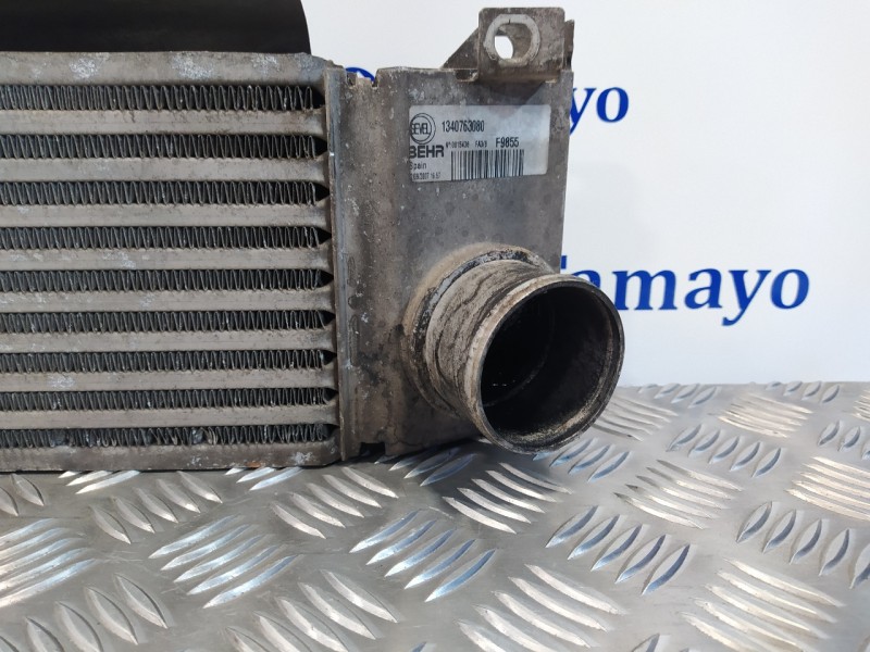 Recambio de intercooler para fiat ducato caja cerrada 33 (06.2006 =>) l1h1 120 multijet teilverglast referencia OEM IAM 13407630