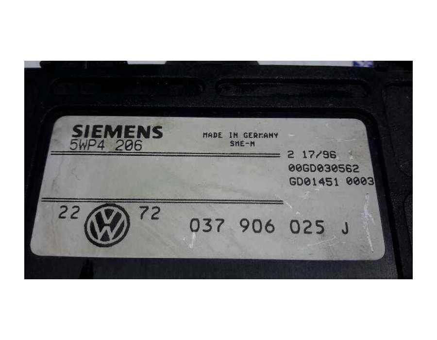 Recambio de centralita motor uce para volkswagen golf iii berlina (1h1) 1.6 referencia OEM IAM 5WP4206  037906025J