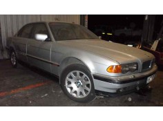 bmw serie 7 (e38) del año 2000