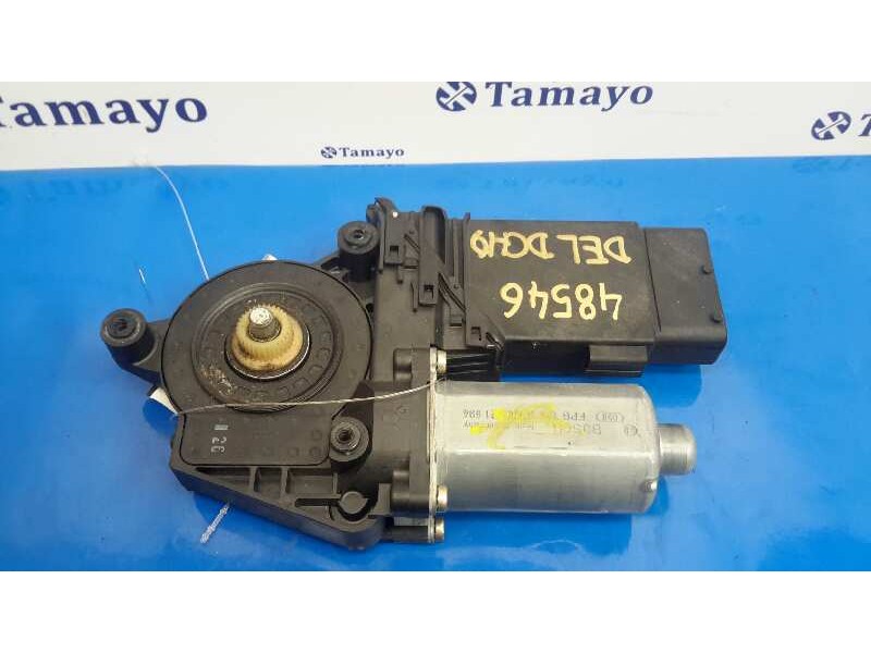 Recambio de motor elevalunas delantero derecho para volkswagen passat berlina (3b3) trendline referencia OEM IAM 0130821694  105