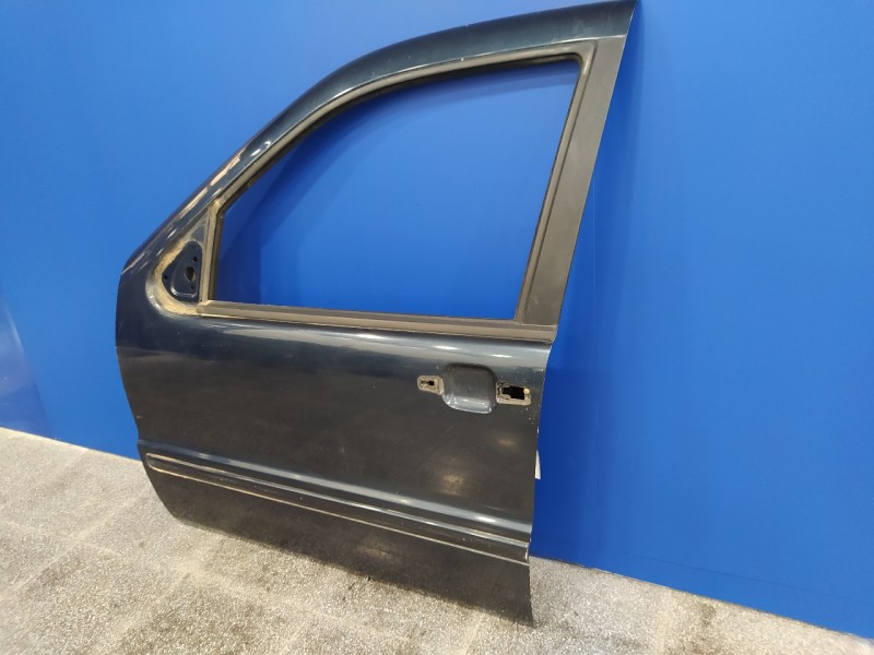 Recambio de puerta delantera izquierda para mercedes-benz clase m (w163) 3.2 v6 18v cat referencia OEM IAM   