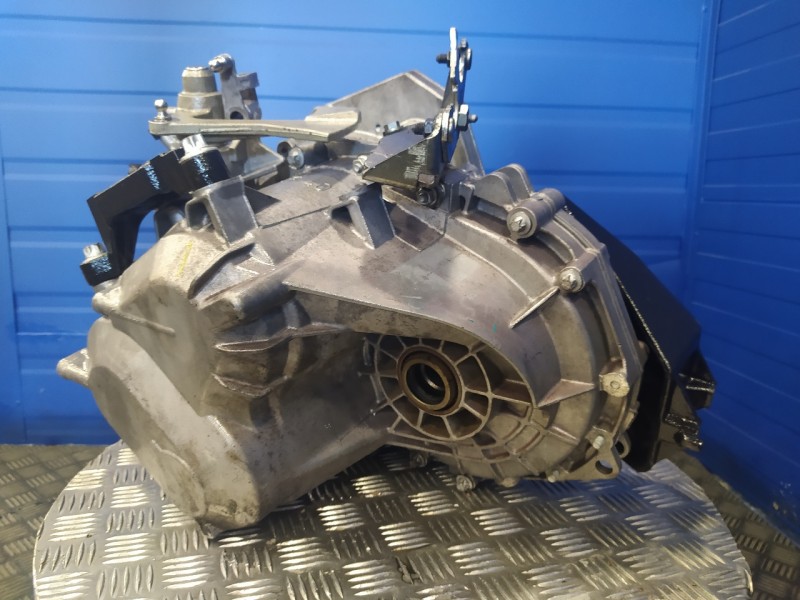 Recambio de caja cambios para alfa romeo brera (177) 2.4 jtd cat referencia OEM IAM 55556410  55350926