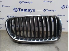 Recambio de rejilla delantera para bmw serie 5 lim. (f10) referencia OEM IAM 51137200728 51137203650 51137261356