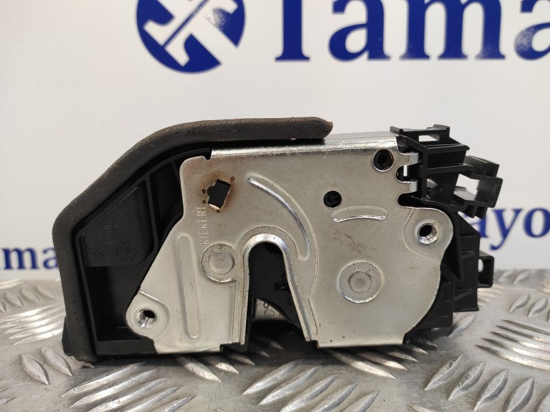 Recambio de cerradura puerta trasera derecha para bmw serie 5 lim. (f10) referencia OEM IAM A053702  