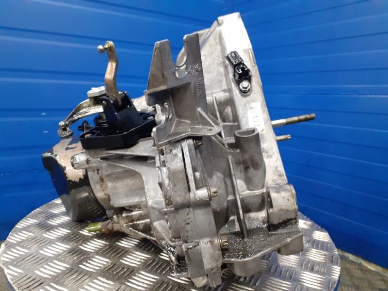 Recambio de caja cambios para renault scenic ii 1.5 dci diesel referencia OEM IAM JR5131 8200166688 8200166686