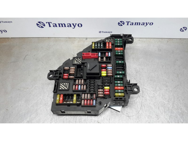 Recambio de caja reles / fusibles para bmw serie 5 lim. (f10) referencia OEM IAM 417033452F  926492301