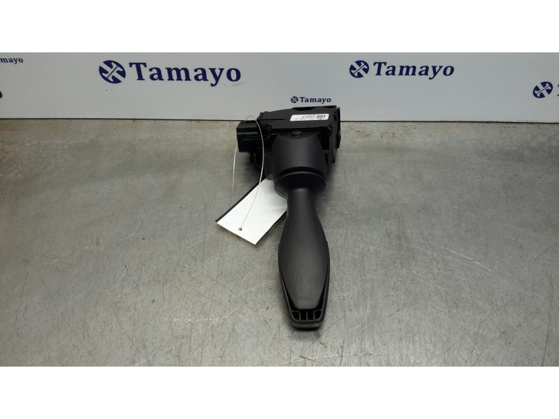 Recambio de mando intermitentes para ford fiesta (cb1) 1.25 16v cat referencia OEM IAM 8A6T13335CC  