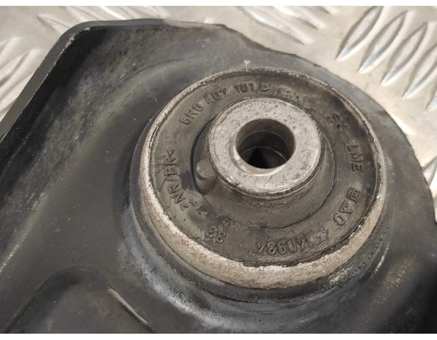 Recambio de brazo suspension inferior delantero izquierdo para seat ibiza sc (6j1) 2.0 tdi referencia OEM IAM 6R0407151F  